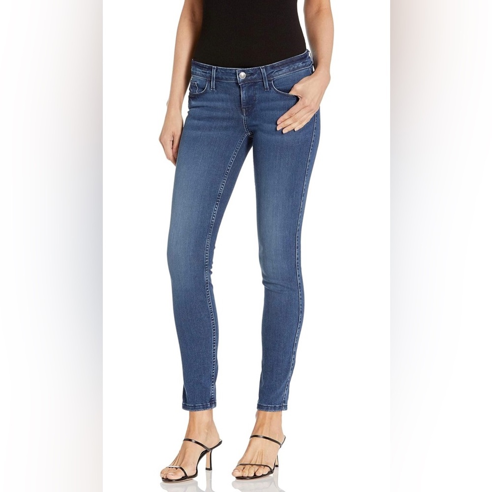 Guess (Los Angeles) Power Stretch Skinny low-rise Jeans